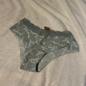 NWT - VS PINK - cheekster panties | Size: Medium